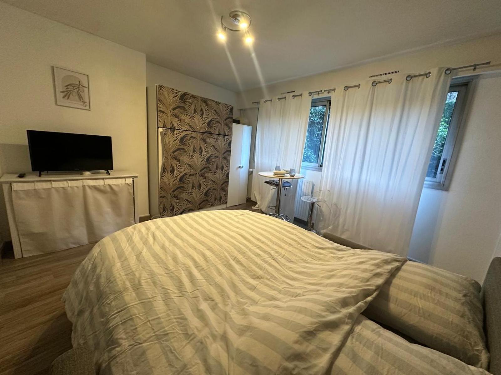 Superbe Miromesnil Elysee Apartment